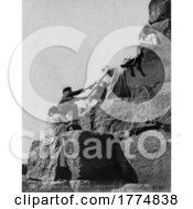05/09/2022 - People Climbing The Great Pyramid In Egypt